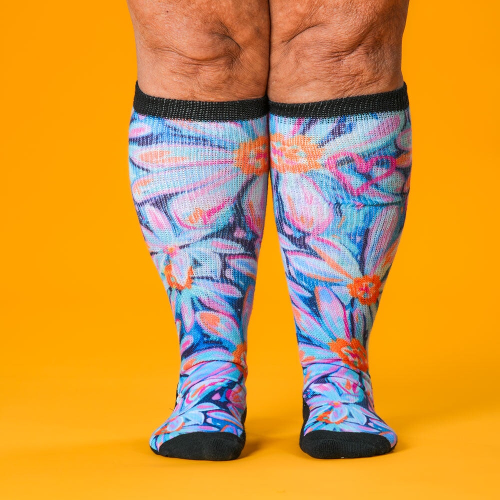 Daisy Blue EasyStretch™ Socks