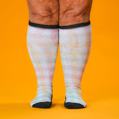 Pastel Plaid EasyStretch™ Socks