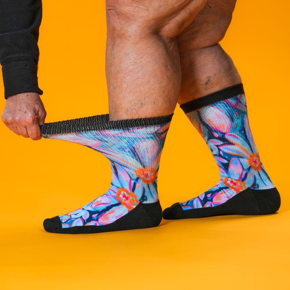 Daisy Blue EasyStretch™ Socks