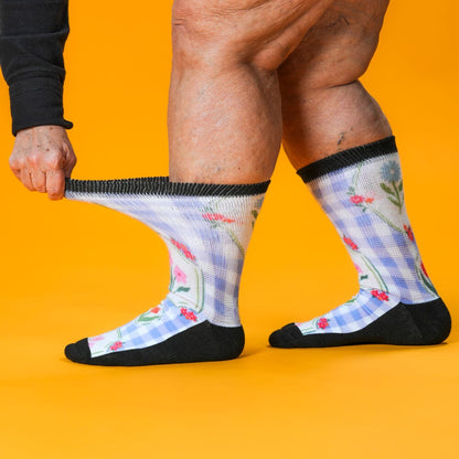 Lavender Picnic EasyStretch™ Socks