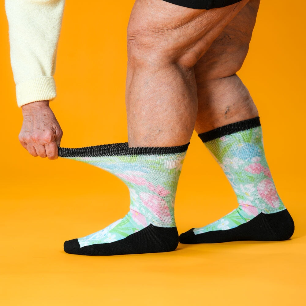 Bunny Garden EasyStretch™ Socks