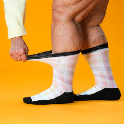 Pastel Plaid EasyStretch™ Socks