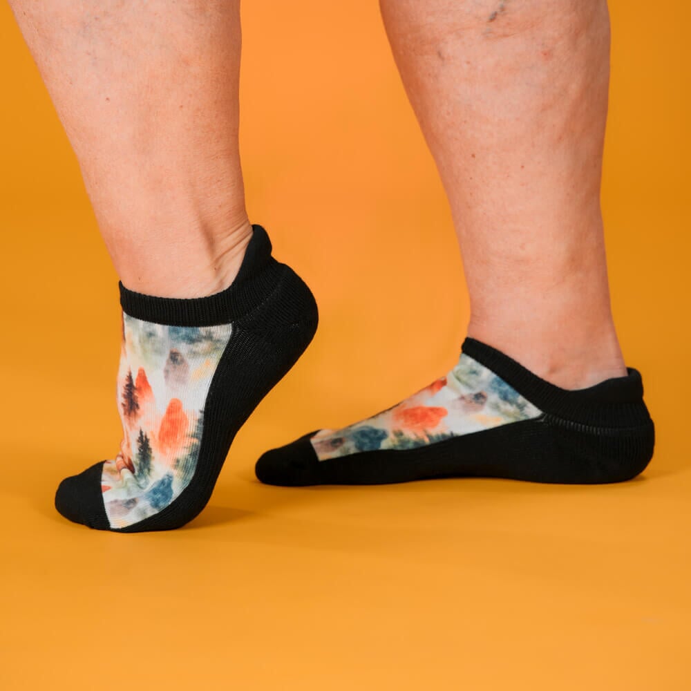 Mystic Yeti Ankle Socks