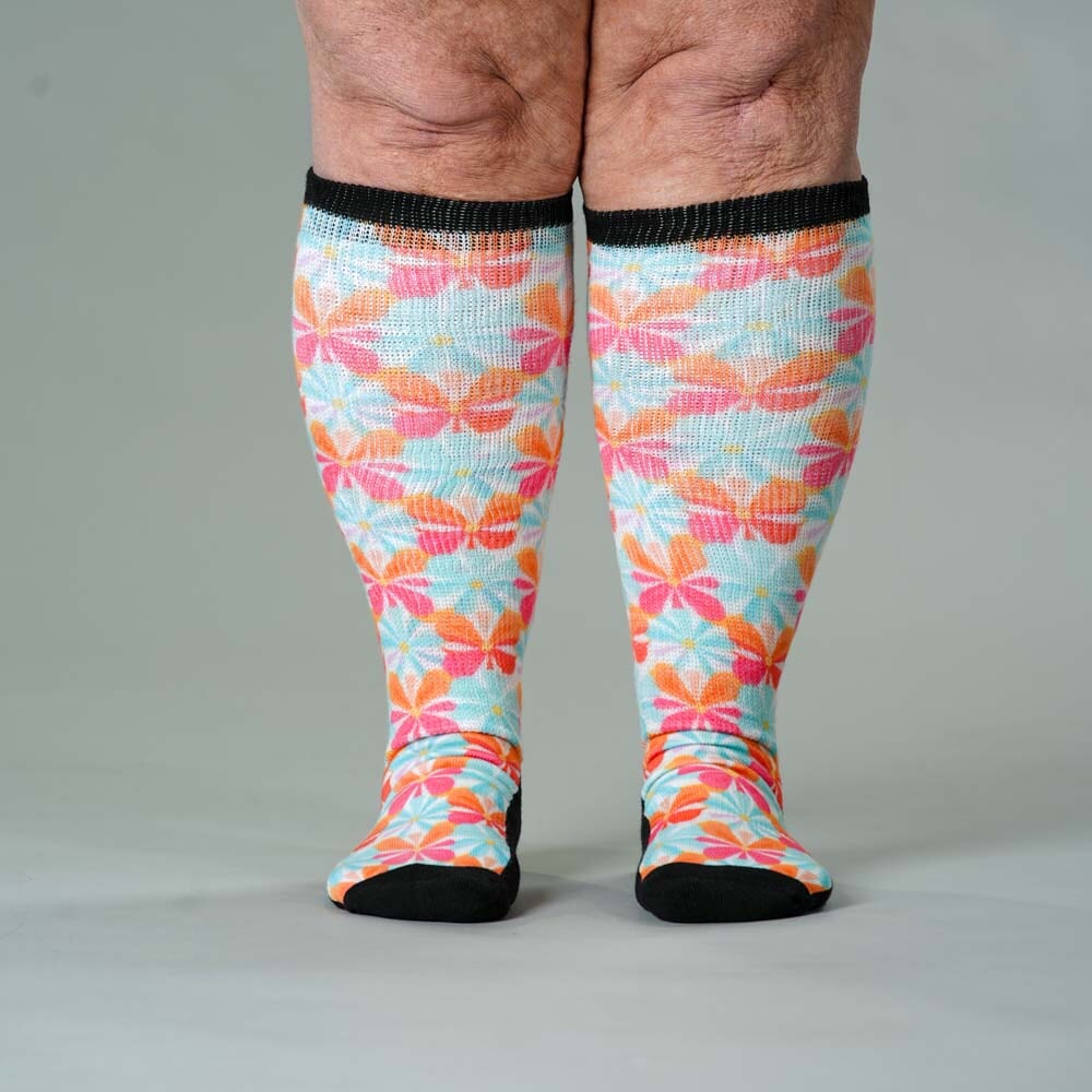 Groovy Blooms EasyStretch™ Socks