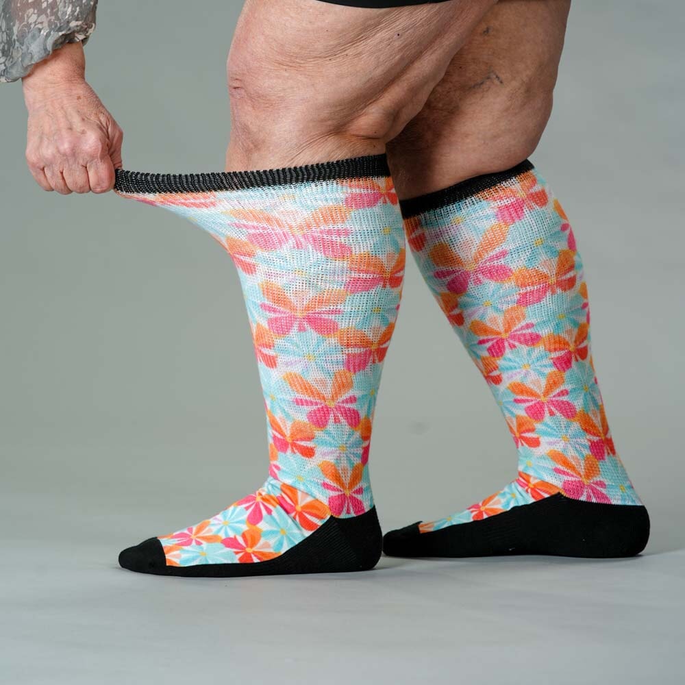 Groovy Blooms EasyStretch™ Socks