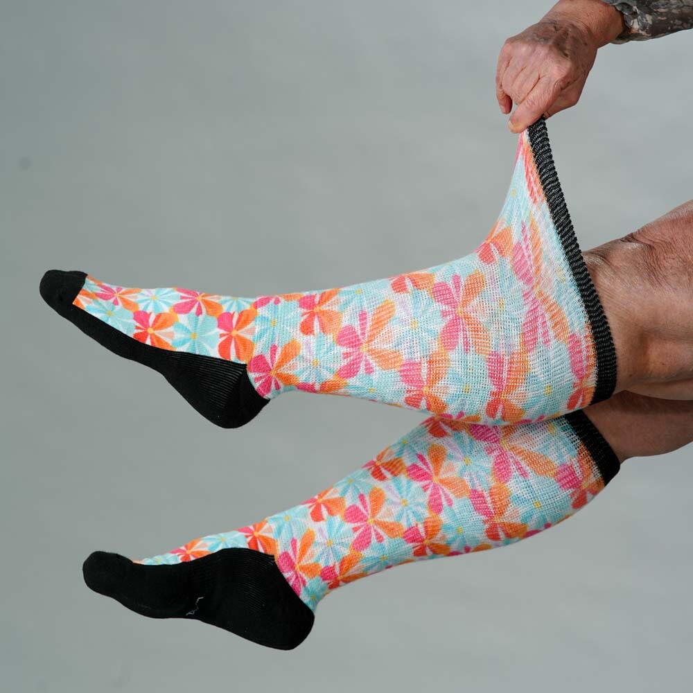 Groovy Blooms EasyStretch™ Socks