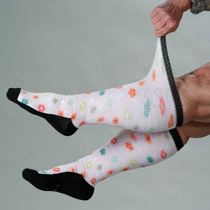 Daisy Dots EasyStretch™ Socks