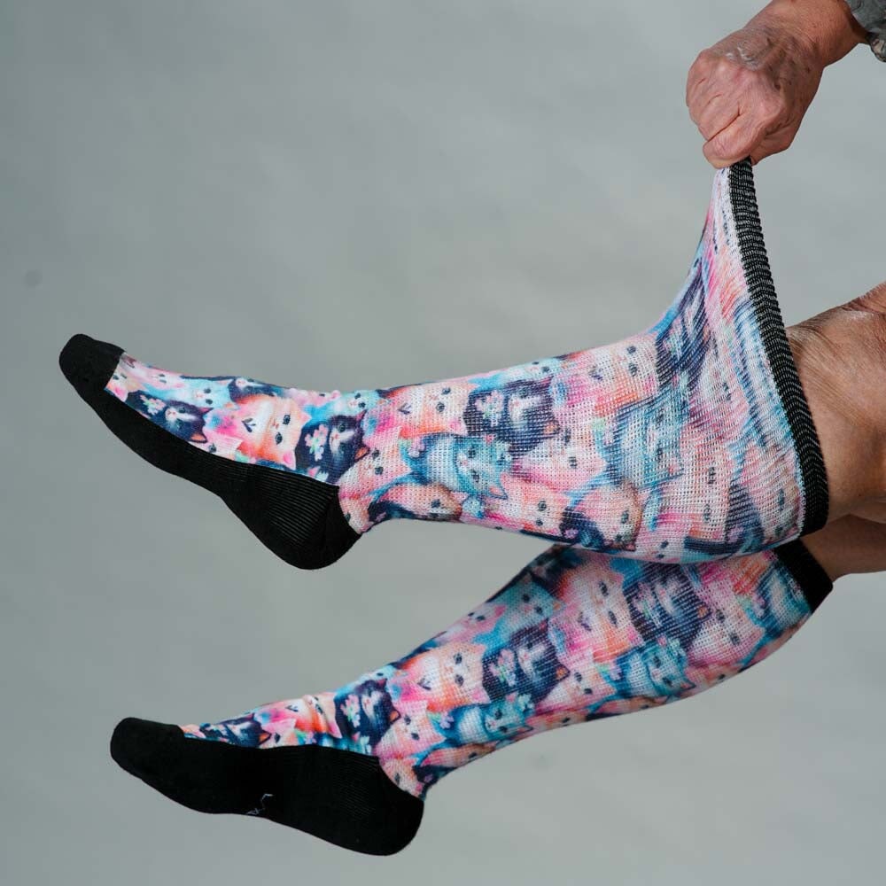 Flower Cats EasyStretch™ Socks
