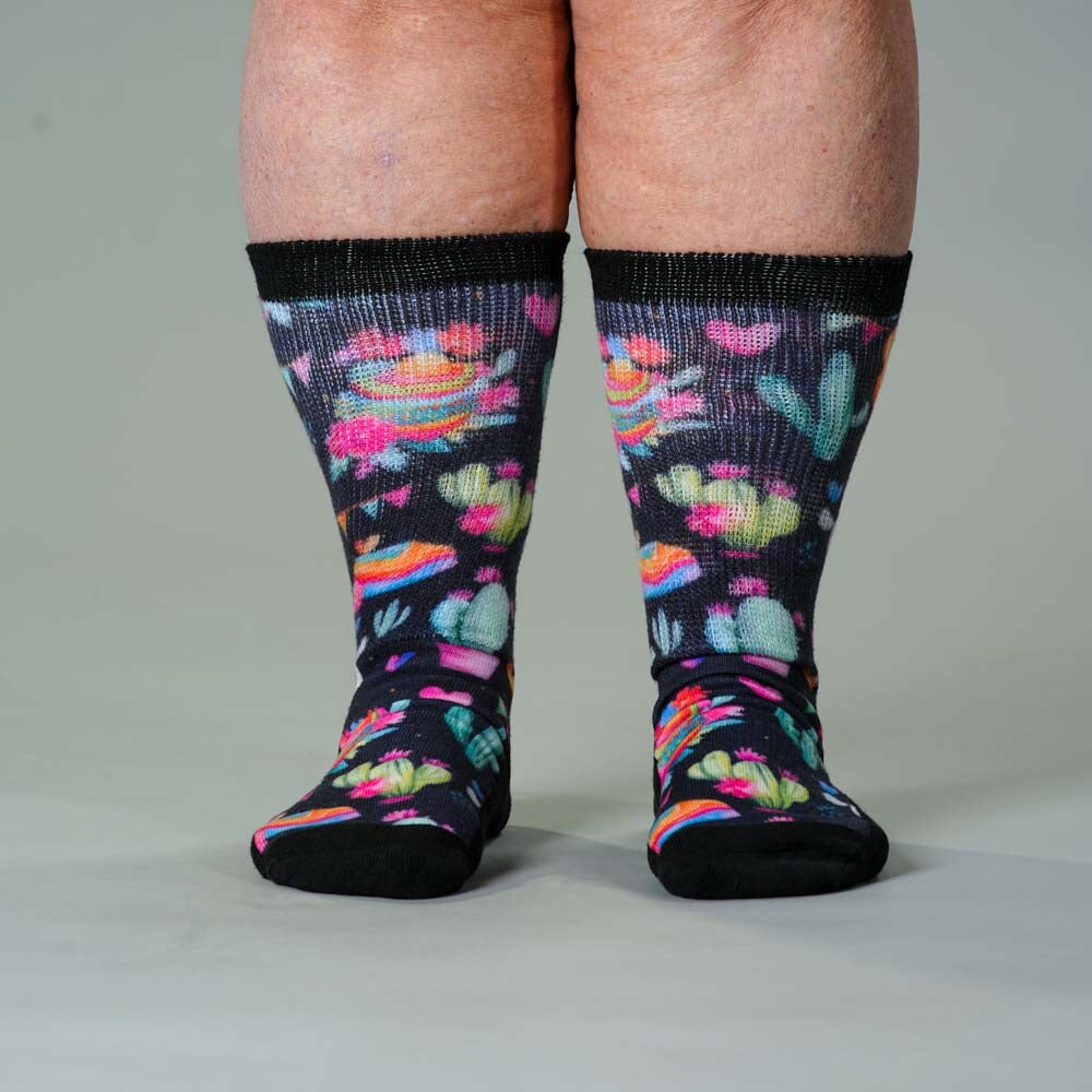 Llama Love EasyStretch™ Socks
