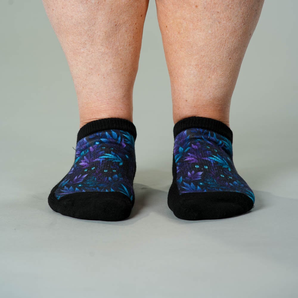 Mysterious Kitty Ankle Socks