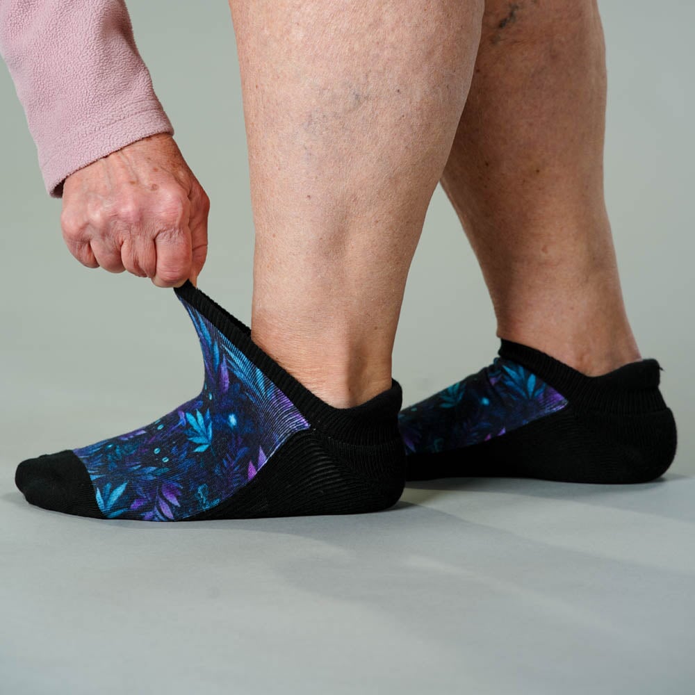 Mysterious Kitty Ankle Socks