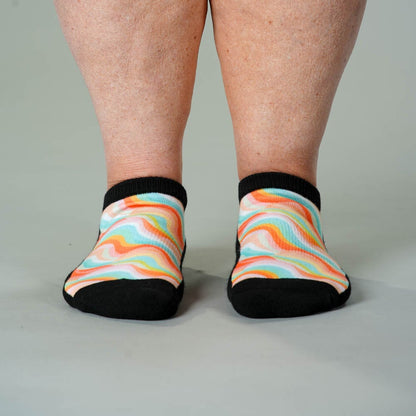 Pastel Waves Ankle Socks