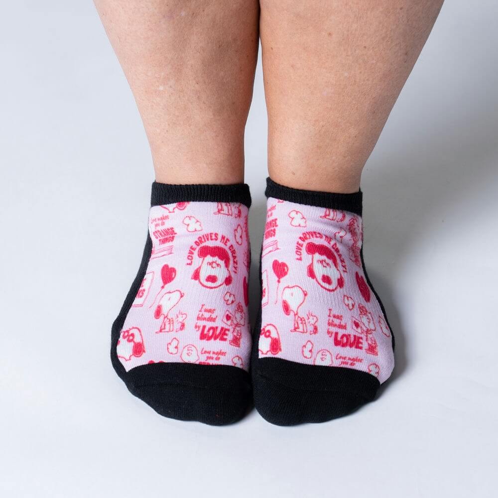 Love Stinks Ankle Socks
